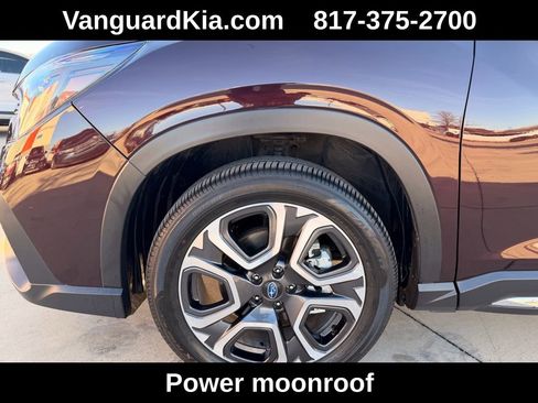 Used 2024 Subaru Ascent Touring image 8