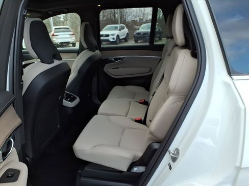 Used 2026 Volvo XC90 B6 Plus w/ Protection Package AWD/4WD image 12