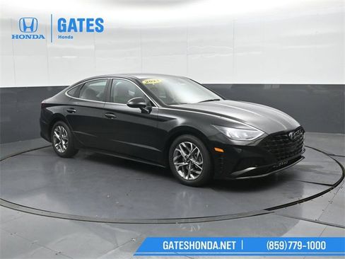 Used 2021 Hyundai Sonata SEL w/ Cargo Package image 4