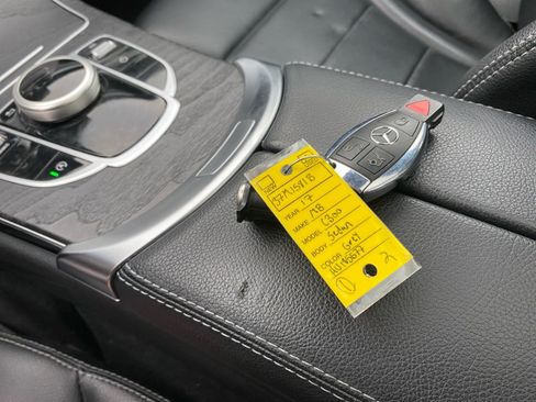 Used 2017 Mercedes-Benz C 300 4MATIC Sedan image 34