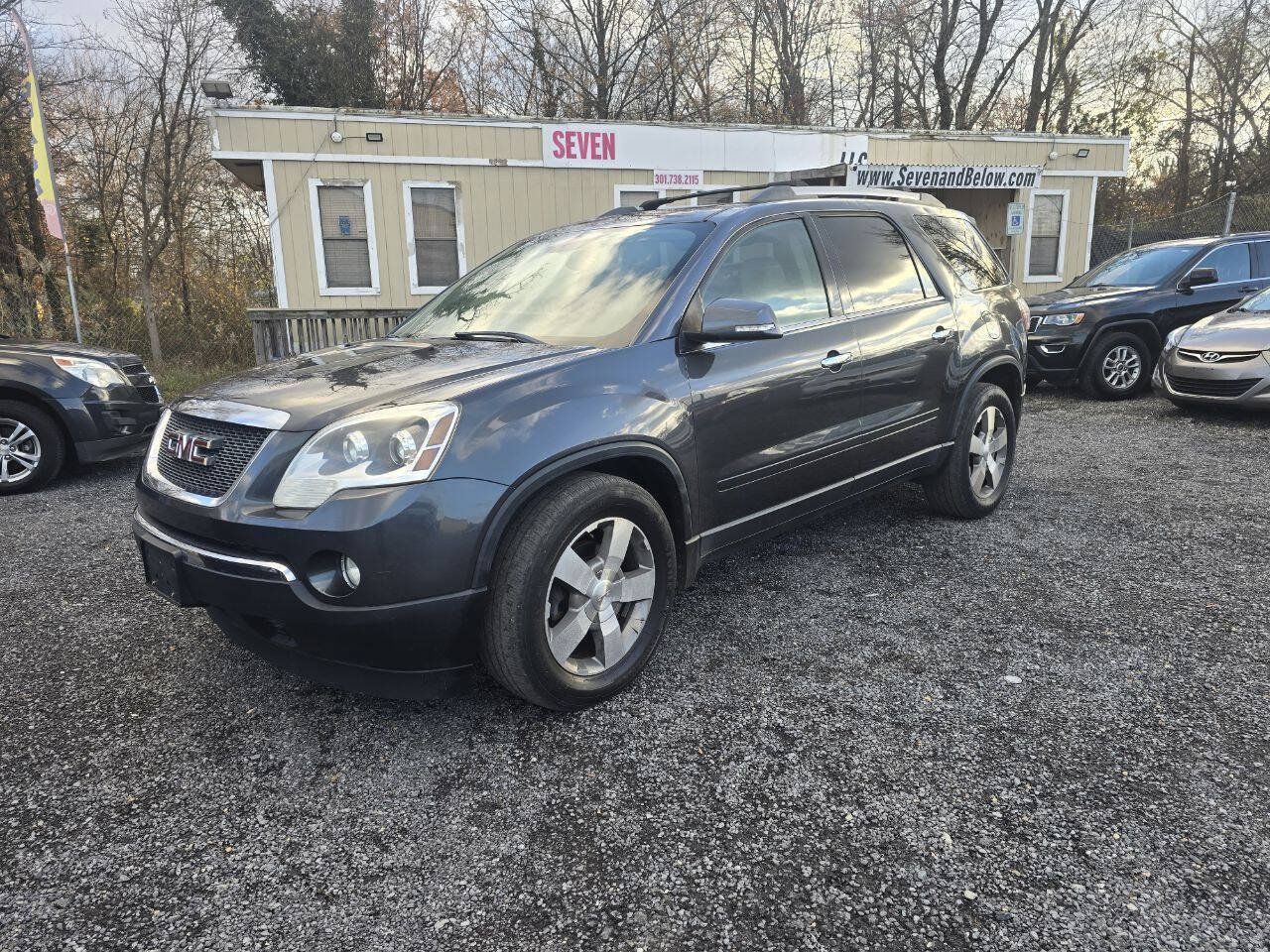 Used 2012 GMC Acadia SLT AWD/4WD image 3