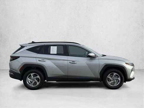 Certified 2023 Hyundai Tucson SEL AWD/4WD image 4