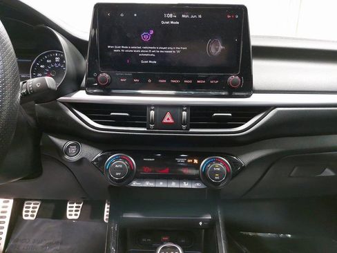 Used 2022 Kia Forte GT image 19