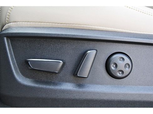 New 2025 Nissan Armada Platinum image 20