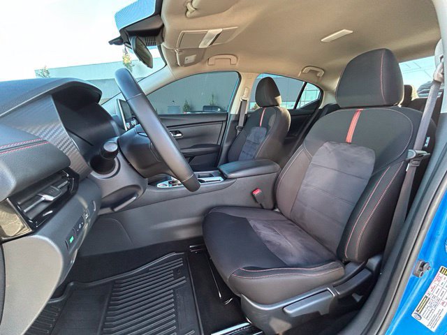 Certified 2025 Nissan Sentra SR FWD image 23