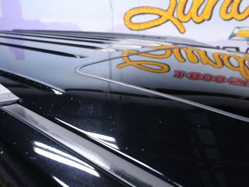 Used 2019 GMC Yukon XL SLT image 5