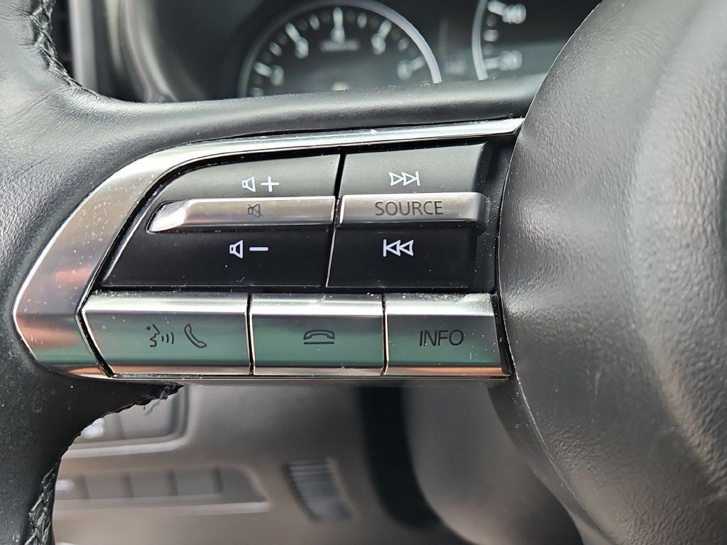 Used 2025 MAZDA CX-50 AWD 2.5 S w/ Premium Package image 21