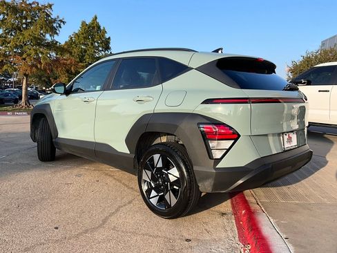 Used 2025 Hyundai Kona SEL image 8