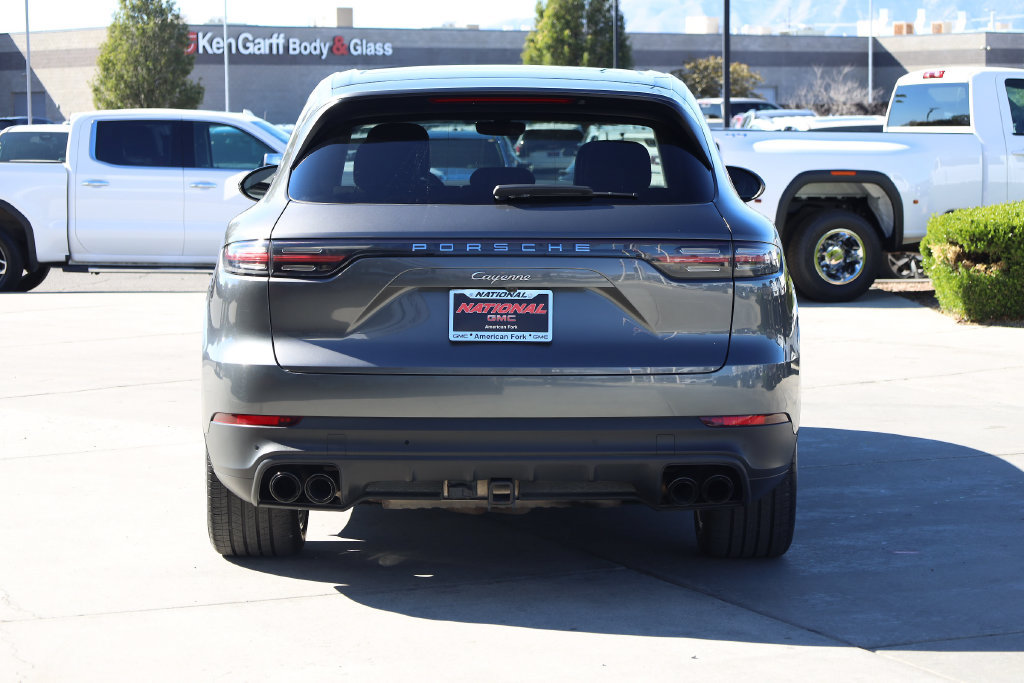Used 2020 Porsche Cayenne E-Hybrid AWD/4WD image 5