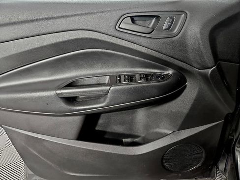 Certified 2018 Ford Escape S image 16