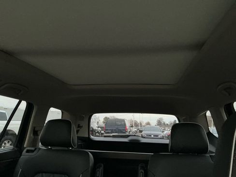 New 2026 Volkswagen Atlas SEL Premium R-Line image 25