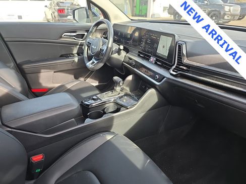 Used 2024 Kia Sportage EX image 38