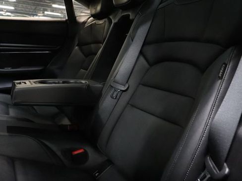 Used 2021 Porsche Taycan RWD image 18
