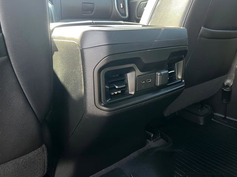 Used 2021 Chevrolet Silverado 1500 LT Trail Boss w/ Convenience Package II image 21