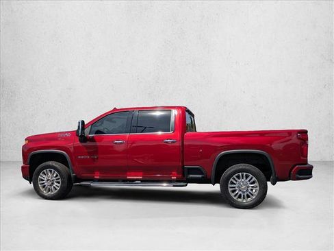 Used 2023 Chevrolet Silverado 2500 High Country w/ Z71 Off-Road Package image 8