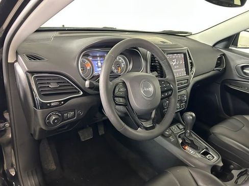 Used 2023 Jeep Cherokee Altitude Lux image 14