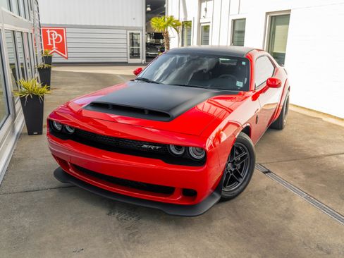 Used 2023 Dodge Challenger SRT Hellcat Redeye RWD image 3