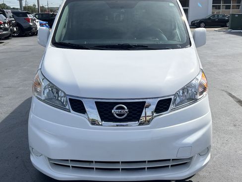 Used 2020 Nissan NV200 SV w/ Sliding Glass Door Package image 6