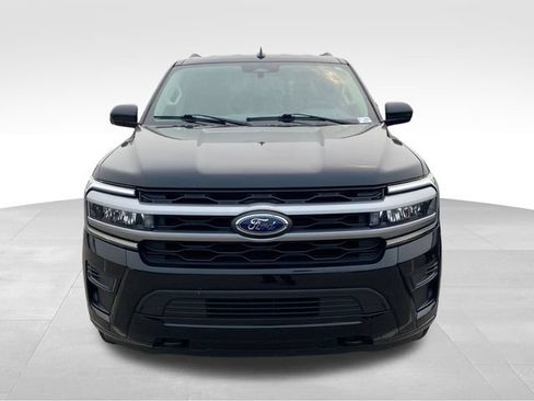 Used 2022 Ford Expedition Max XLT AWD/4WD image 10