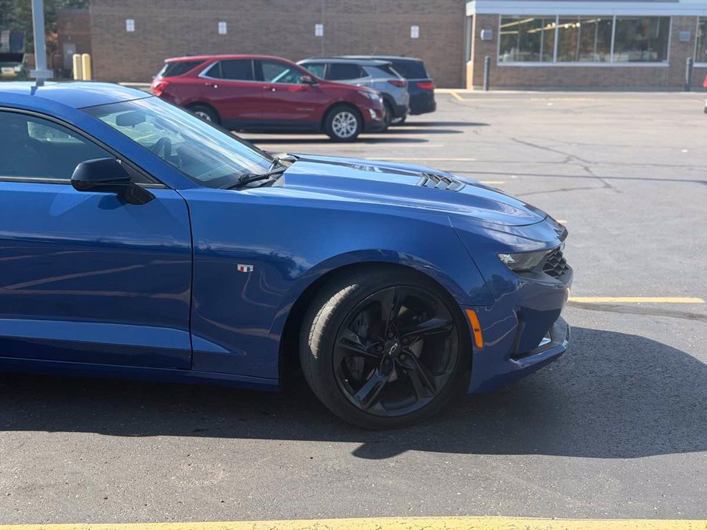 Used 2021 Chevrolet Camaro SS RWD image 2