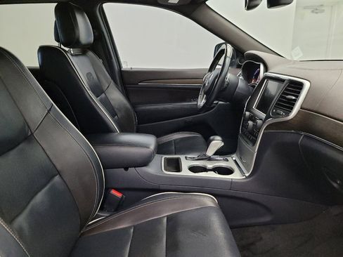 Used 2016 Jeep Grand Cherokee Overland image 21