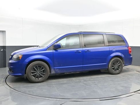 Used 2020 Dodge Grand Caravan SE FWD image 6