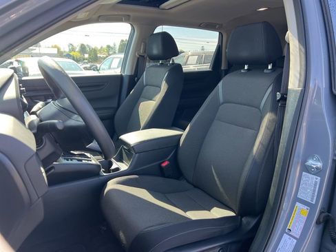 Used 2023 Honda CR-V EX image 18