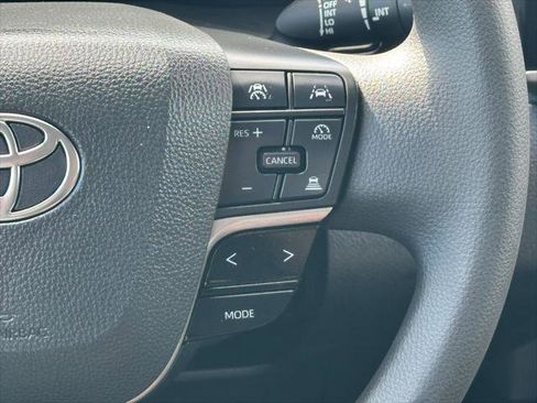 Certified 2025 Toyota Camry LE FWD image 22
