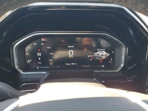 New 2026 GMC Sierra 1500 SLT w/ SLT Premium Plus Package image 25