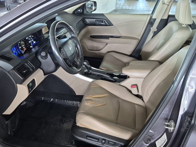 Used 2015 Honda Accord EX-L image 17