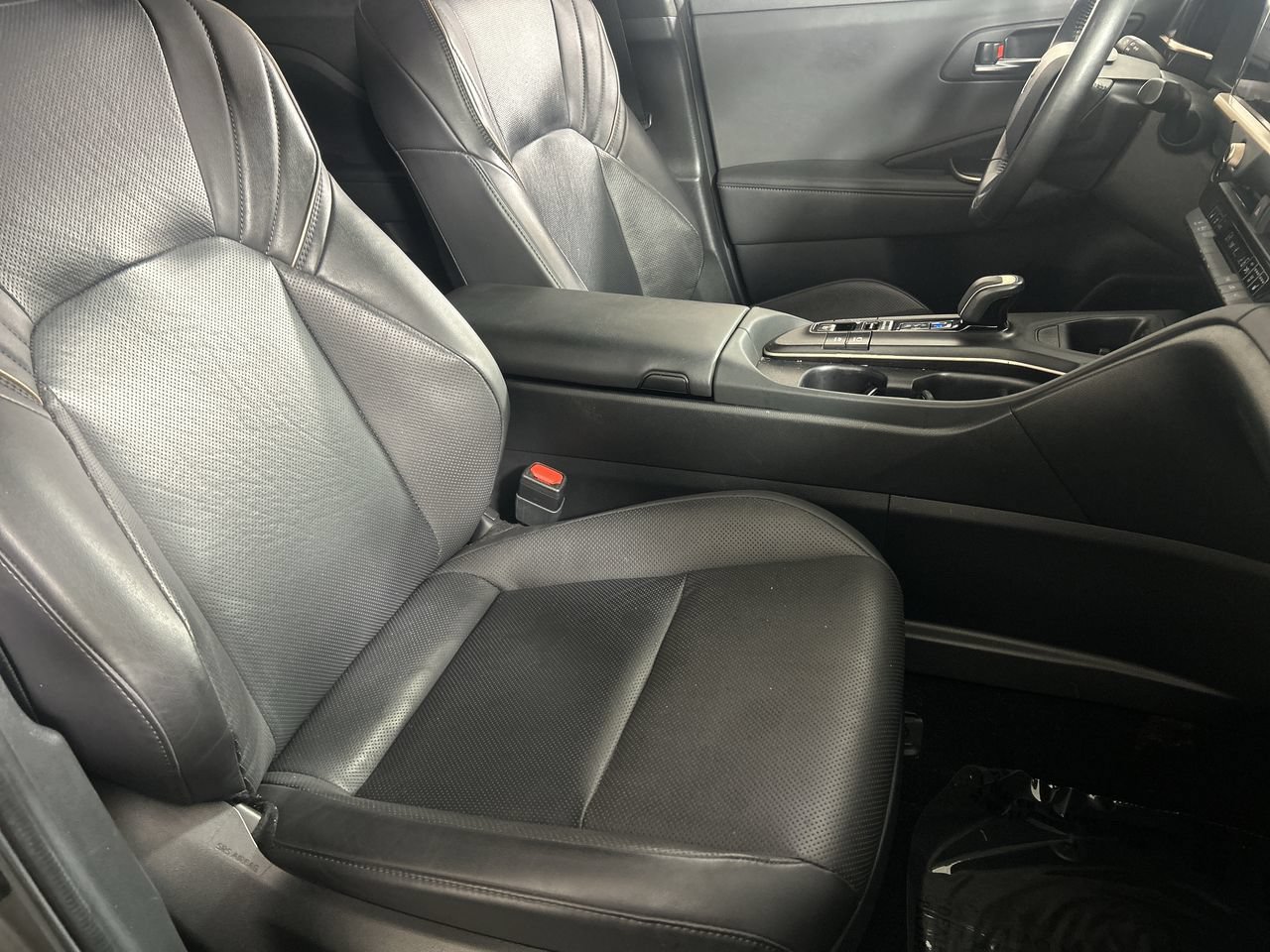 Used 2023 Toyota Crown AWD/4WD image 26