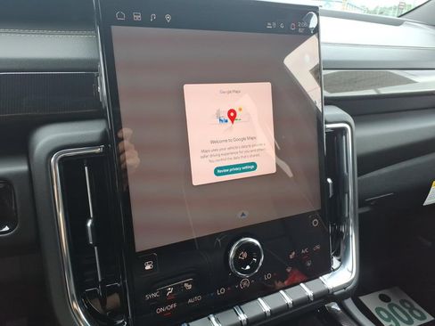 New 2026 GMC Yukon XL Elevation AWD/4WD image 19
