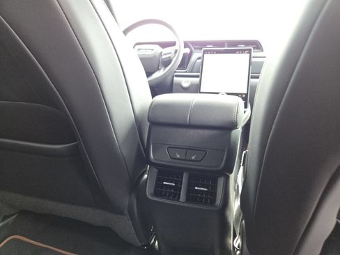 New 2026 GMC Terrain AT4 w/ Convenience Package III AWD/4WD image 25