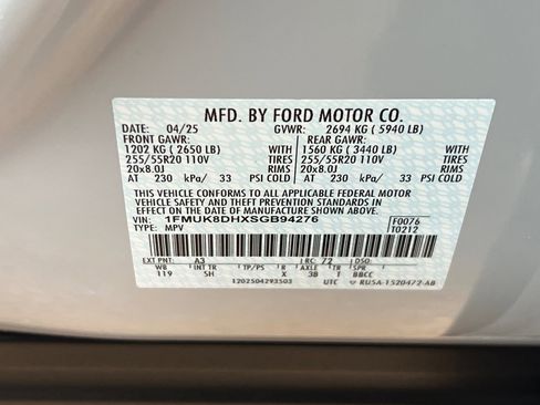 Used 2025 Ford Explorer Active w/ Active Comfort Package image 28