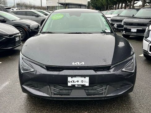 New 2025 Kia EV6 Light w/ Light LR Technology Package image 5