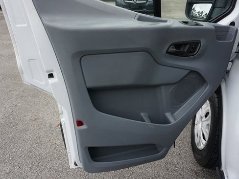 Used 2015 Ford Transit 350 XLT image 20