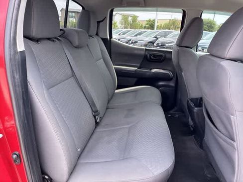 Used 2022 Toyota Tacoma SR5 w/ Technology Package RWD image 21