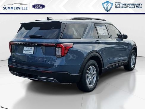 New 2026 Ford Explorer Active w/ Active Comfort Package RWD image 3