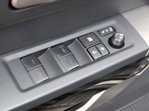 Certified 2025 Toyota Tundra Limited image 18