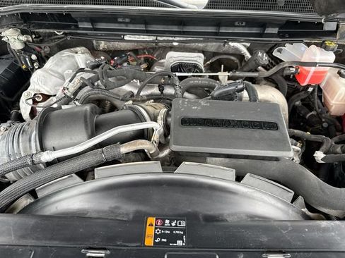 Used 2024 Chevrolet Silverado 2500 LT AWD/4WD image 26
