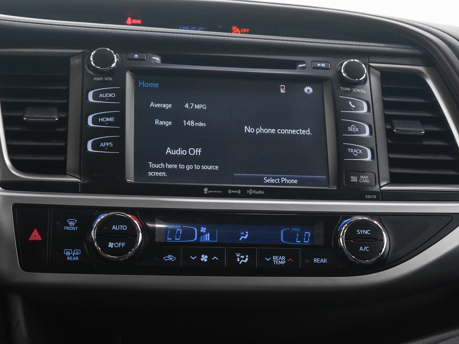 Used 2018 Toyota Highlander XLE AWD/4WD image 19