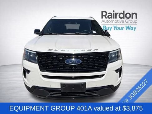 Used 2018 Ford Explorer Sport w/ Equipment Group 401A AWD/4WD image 2