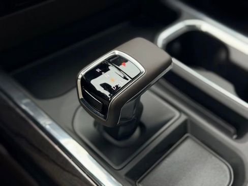 Certified 2023 Chevrolet Silverado 1500 LTZ w/ LTZ Convenience Package II image 18