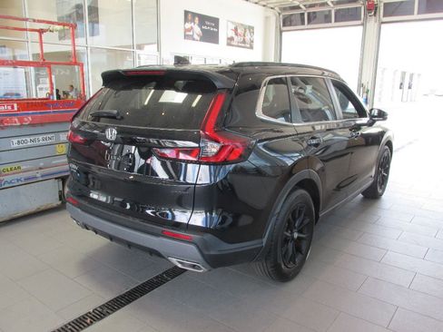 Used 2025 Honda CR-V Sport image 8