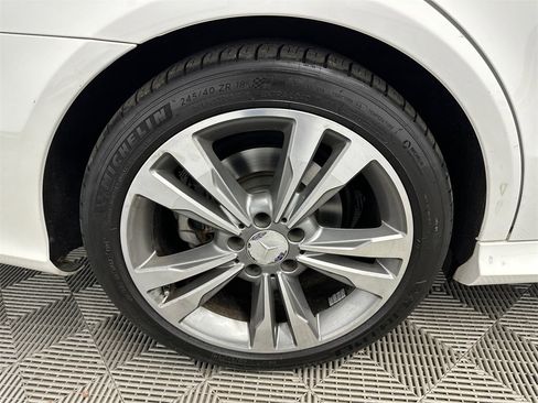 Used 2016 Mercedes-Benz E 350 Sedan image 19