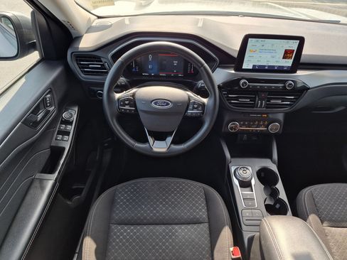 Used 2024 Ford Escape Active AWD/4WD image 30
