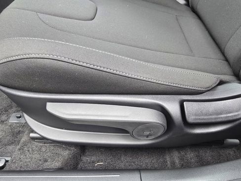 New 2026 Hyundai Elantra Blue image 16