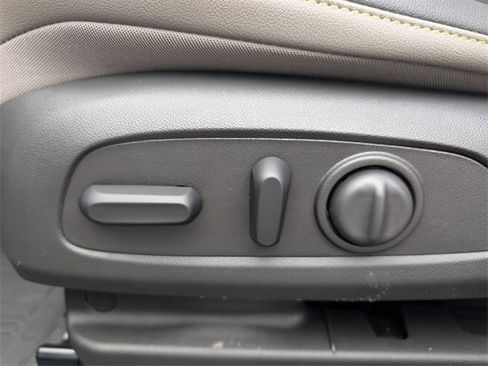 New 2026 Chevrolet Trax ACTIV w/ Driver Confidence Package image 16