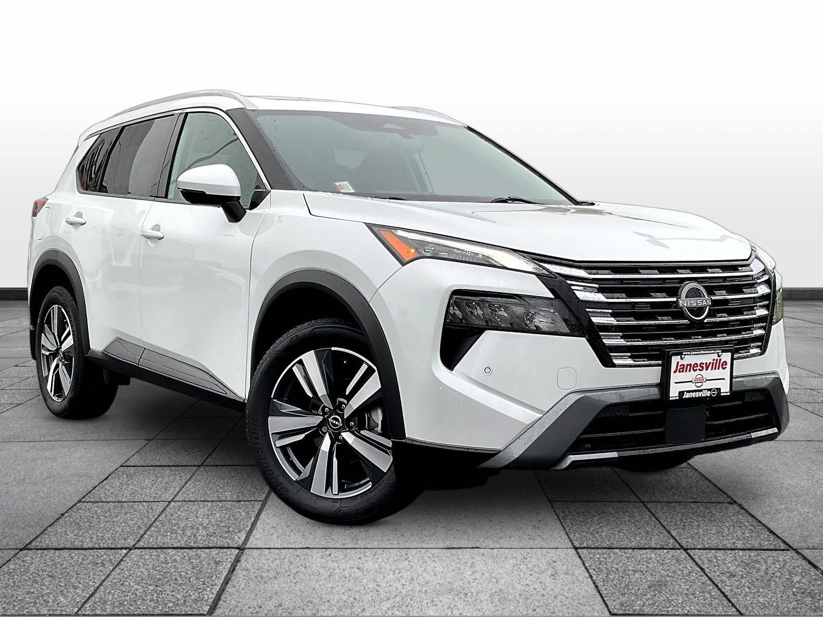 Certified 2024 Nissan Rogue SL w/ SL Premium Package AWD/4WD image 1