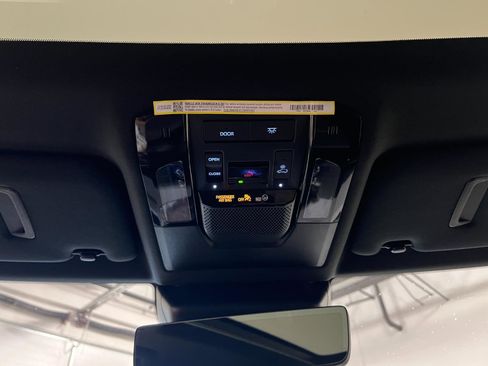 Used 2026 Lexus GX 550 w/ Cold Area Package image 22